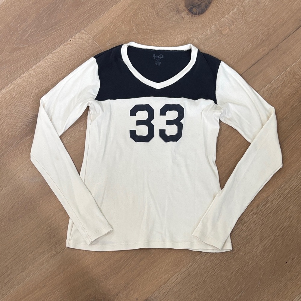 Brandy Melville Women’s Long Sleeve Top
